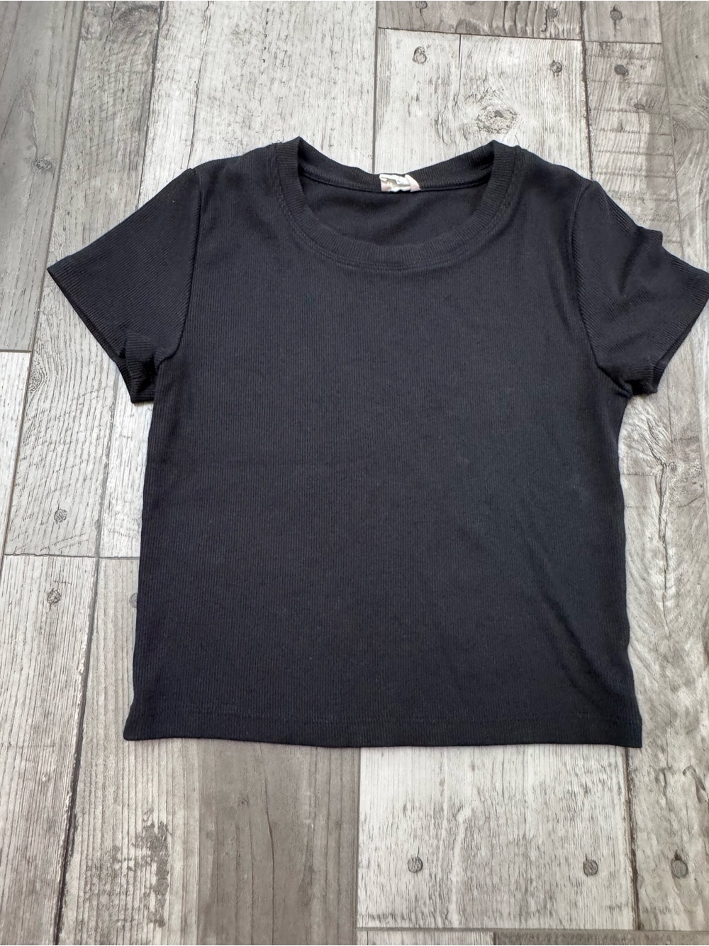 Aritzia Wilfred Black Knit Short Sleeve Pullover Crop Tee T-Shirt Top Crew XS